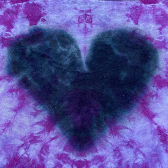 Handmade bandana hand crafted tie dye triangle purple heart - Picture 3 of 5